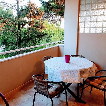 Mare Azzuro II Apartment Пула Екстериор снимка